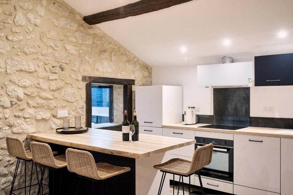 Gite Au Coeur Des Vignes Montagne  Kültér fotó